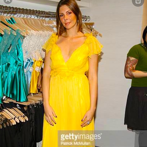 Meet your Posher, Ingrid - Picture 2 of 2